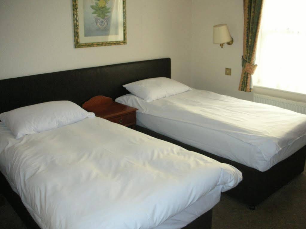 Abbey Lodge Hotel High Wycombe Extérieur photo